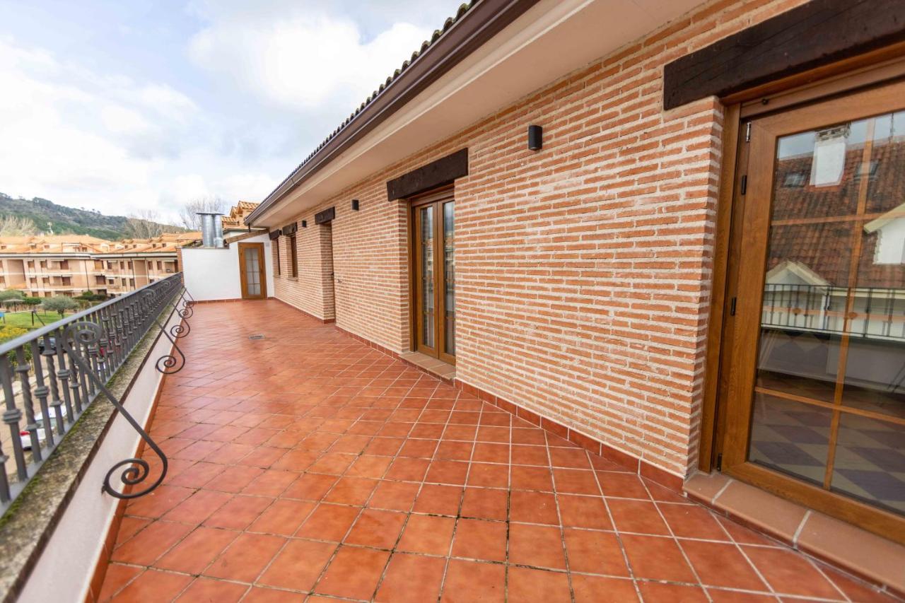 Gredos Abantera Apartment Arenas de San Pedro Exterior photo